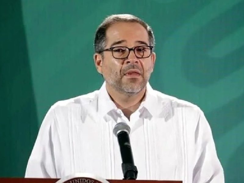 Vinculan a proceso por peculado a exgobernador de Colima junto con quien fue su secretario de Finanzas