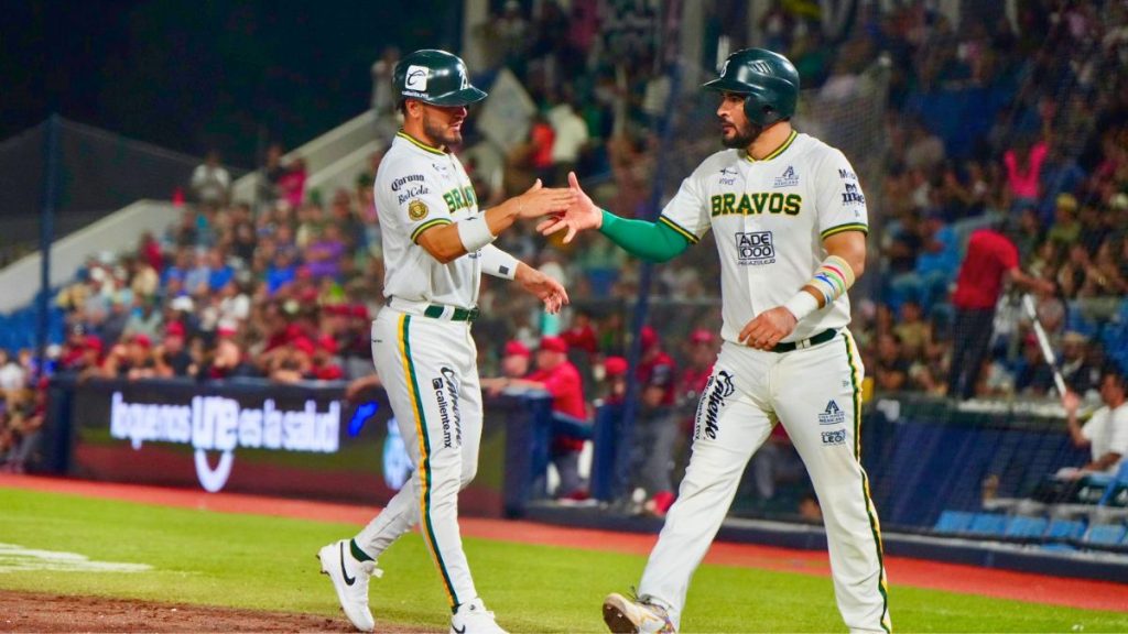Los Bravos vencieron a Piratas de Campeche en el Domingo Santana. Bravos de León.