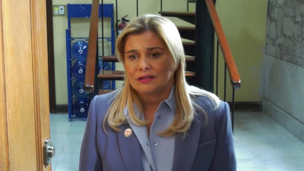 Maru Campos en la FGR