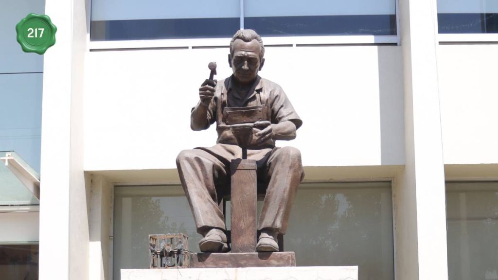 Monumento al zapatero