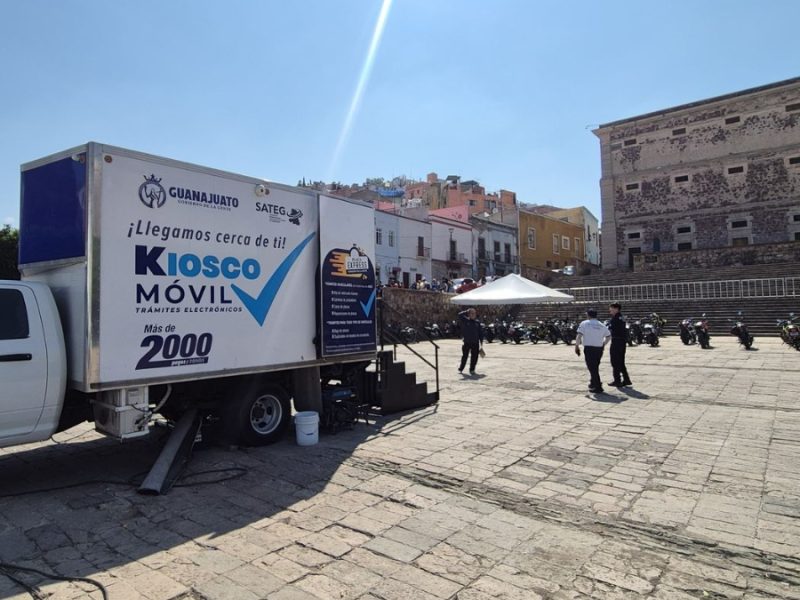 Piden ciudadanos sea ley pareja contra patrullas y camiones en Guanajuato tras operativos contra motos
