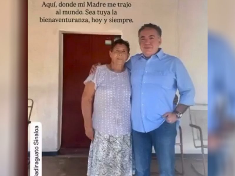 Reaparece senador morenista Enrique Inzunza en foto con su madre tras acusación de EU por narco