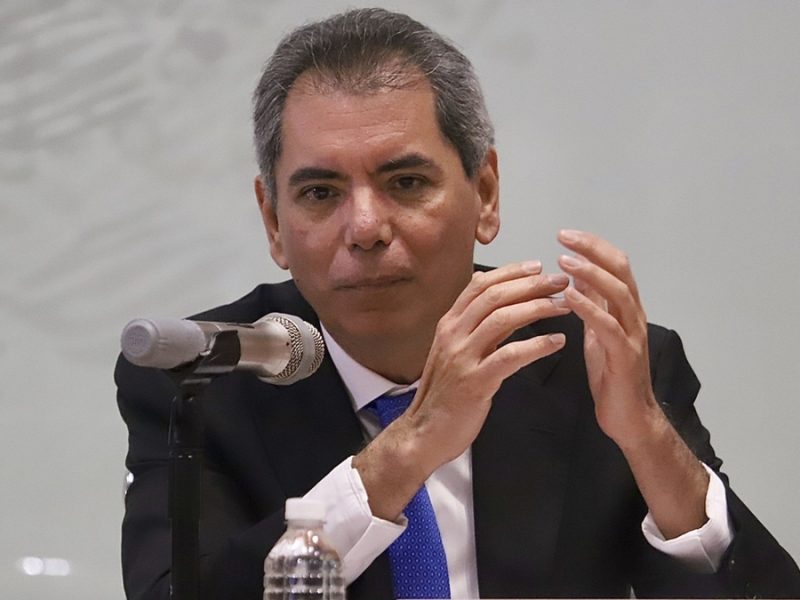 Baja S&P a negativa perspectiva de México, también a Pemex y CFE; confía Hacienda en revertir calificación