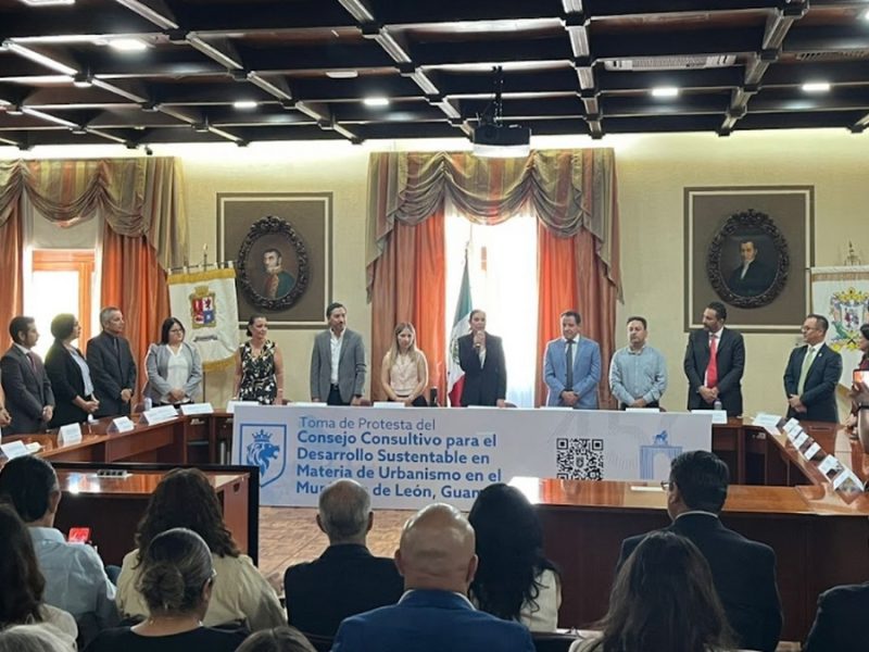 Toma de protesta del consejo consultivo desarrollo sustentable León