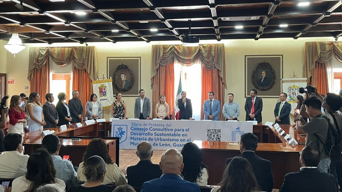 Toma de protesta del consejo consultivo desarrollo sustentable León