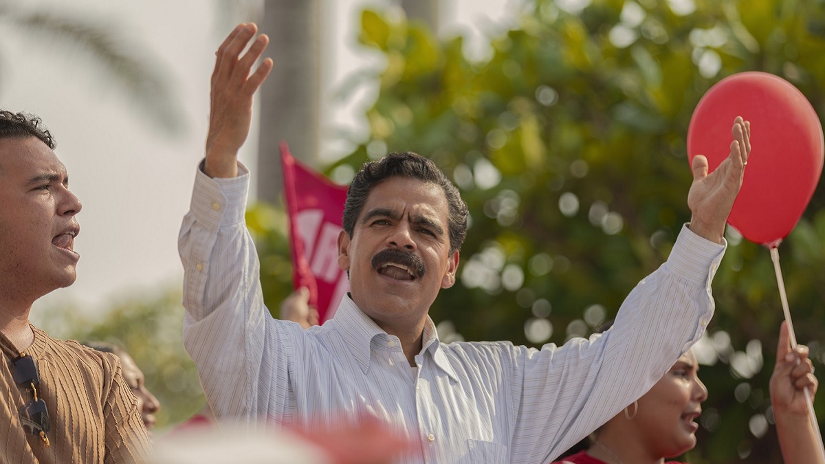 adrian vazquez el yerno