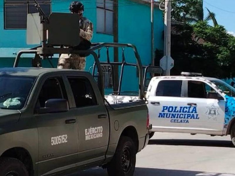 Agreden con arma blanca a joven en Barrio del Zapote en Celaya