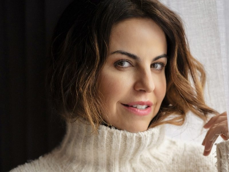 Alejandra Ambrosi agradece oportunidades en Guardián de mi vida y Una familia complicada