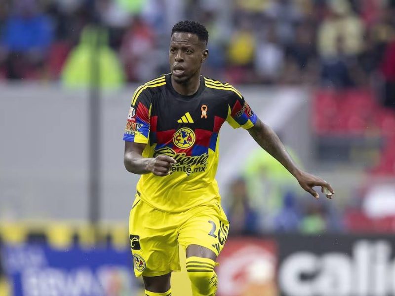 Cristian Borja renueva con América hasta 2027 