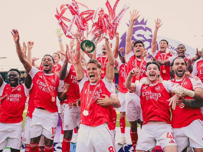Arsenal rompe sequía y es campeón de la Premier League tras 22 años