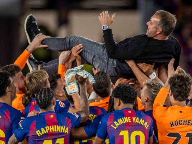 Barcelona vence al Real Madrid 2-0 en un Clásico marcado por el luto de Hansi Flick