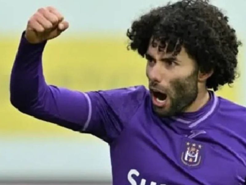 El 'Chino' Huerta regresó a las canchas con el Anderlecht - Captura.