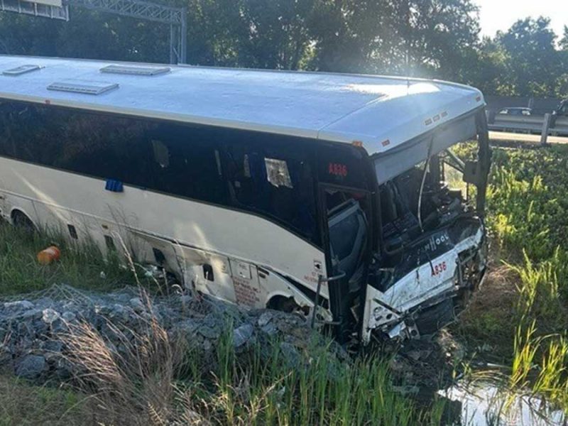Infierno en la carretera: Choque masivo en Stafford deja 5 muertos y 34 hospitalizados