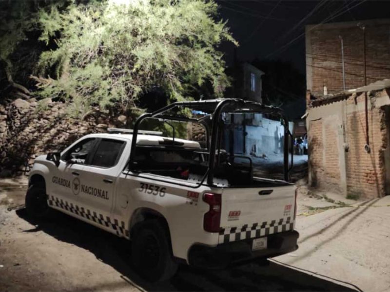 Asesinan a hombre a metros de baile en campo de futbol de Irapuato