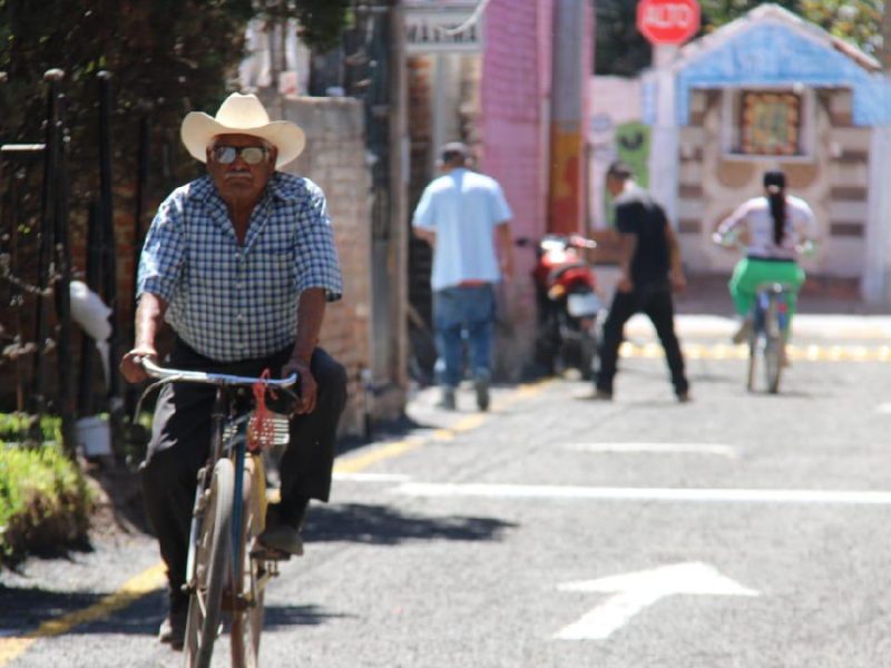 Conectan comunidades de Irapuato para agilizar salud y transporte