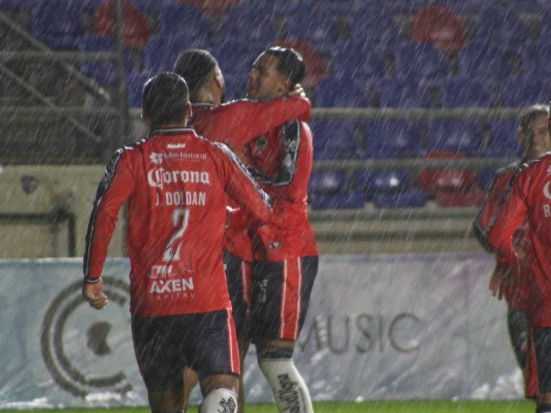 Gobierno de Guanajuato seguirá como facilitador para que futbol permanezca en Irapuato:  Libia García Muñoz