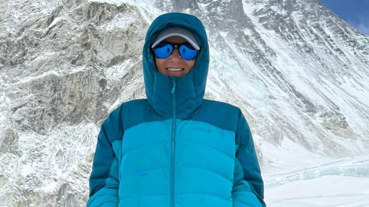 Laura González inicia el ascenso final al Everest en busca de hacer historia - Foto: comunicación LG.
