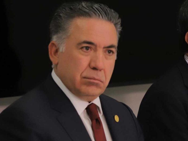 Enrique Inzunza pide licencia tras un mes de ausencia y acusaciones de EU