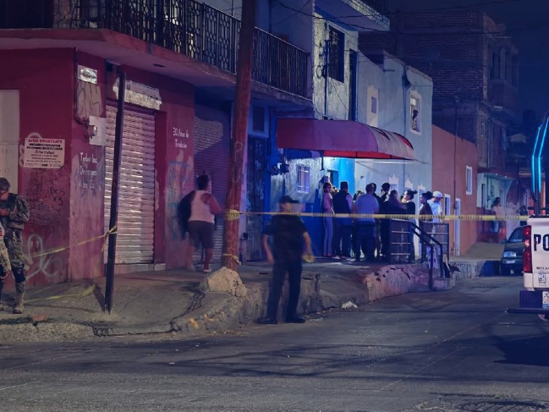 Atacan a balazos a mujer en la colonia Chapalita; la reportan grave