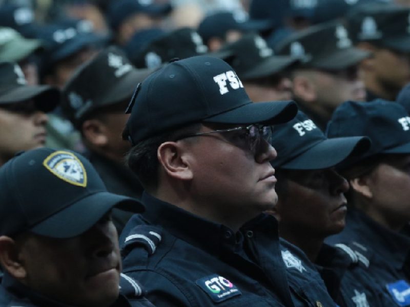 Reconocen a 468 policías, custodios y guías técnicos de FSPE en graduación del Infospe