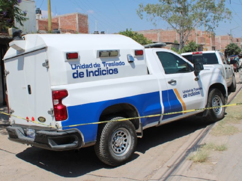 Entran a vivienda a matar a tres jóvenes en Villas de San Cayetano