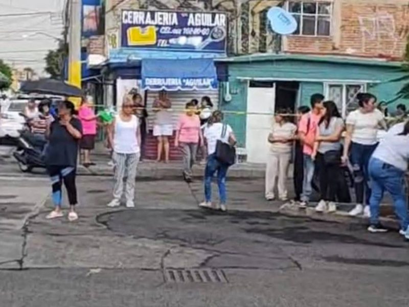 Familiares de Valentina exigen a Fiscalía la entrega de su cuerpo tras ataque armado; bloquean bulevar San Roque