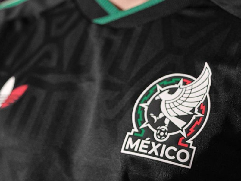 Selección Mexicana lucirá elegante y vanguardista uniforme en color negro para el Mundial 2026 