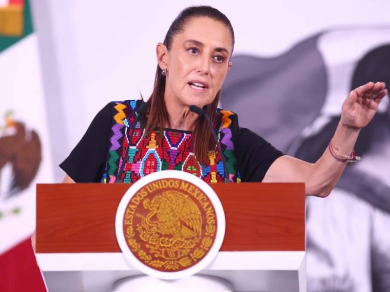 Sheinbaum acusa al PRI y al PAN de “entreguistas” por buscar apoyo de Estados Unidos