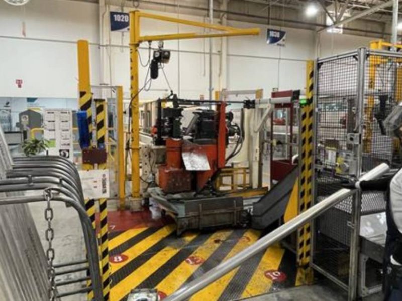 Disputa laboral en Silao: SINTTIA acusa despidos injustos en Faurecia; EU pide investigar