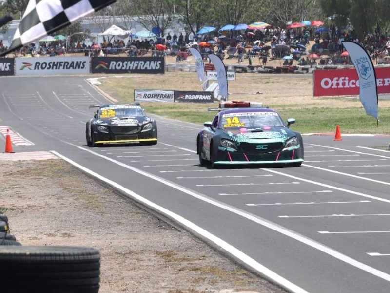 A flor de piel las emociones de la velocidad en el fin de semana de la Super Copa de Automovilismo