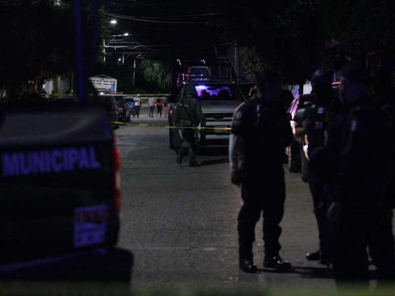 Terror en el Centro de Valle: Balean a dos mujeres afuera de una farmacia y agonizan