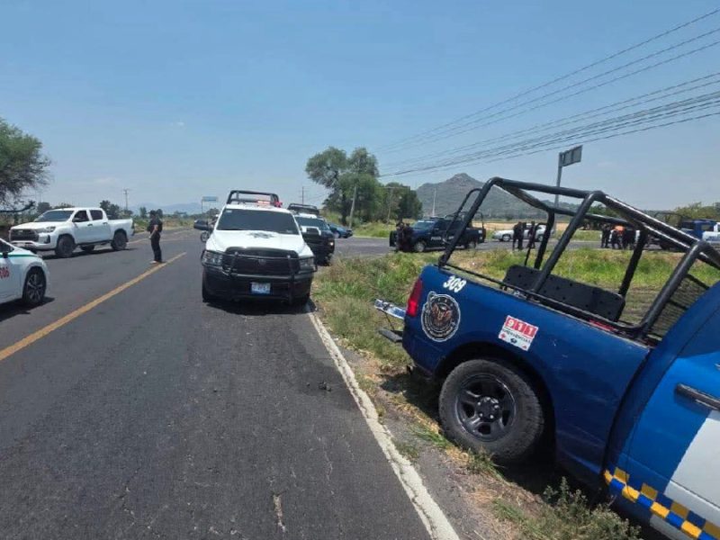 Se accidentan policías municipales de Yuriria en carretera; hay cuatro lesionados