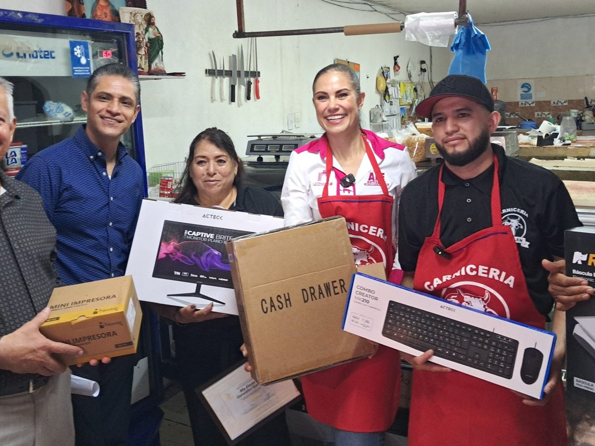 Municipio entrega equipo integral a 195 comerciantes de León a través de “Suma Tu Negocio”