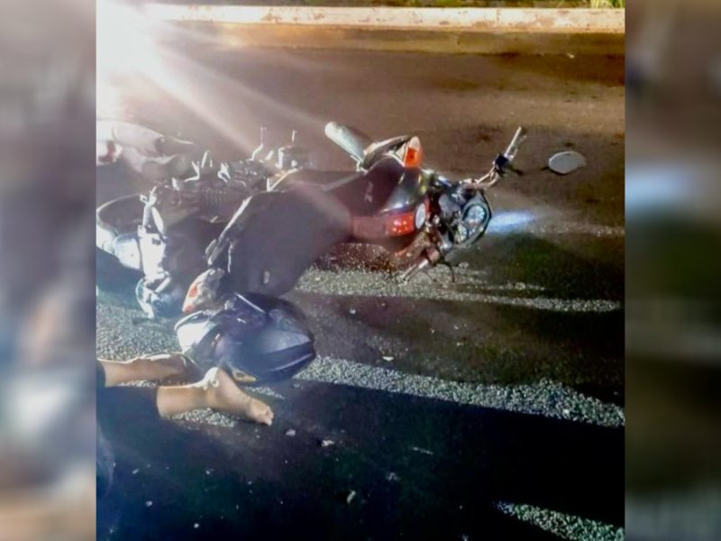 Carolina viajaba de copiloto en una moto cuando de pronto derrapa la unidad, se golpea y muere en Irapuato