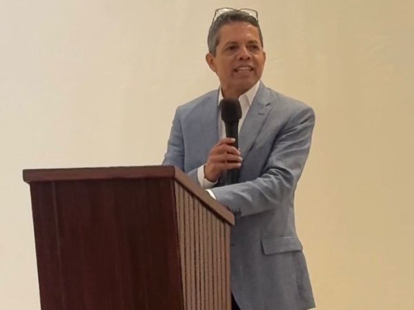Eligen al expanista Alberto Cifuentes como presidente estatal de Somos México en Guanajuato