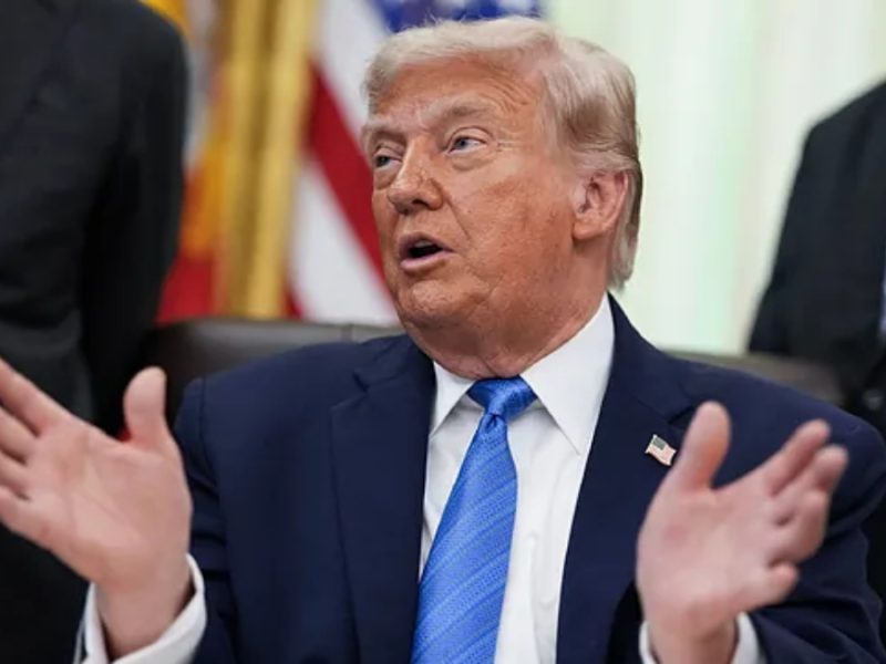 Amenaza Trump de nuevo con atacar “por tierra” a narcos de México y que diría no al T-MEC