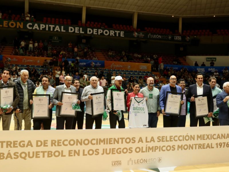 León rinde homenaje a la “Generación Dorada” del basquetbol mexicano