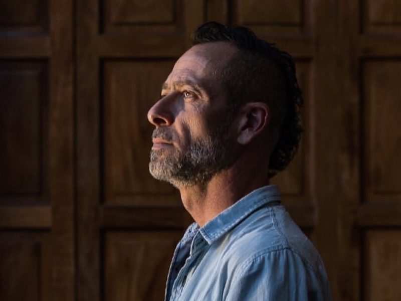 Carlos Orozco, el bajista que une la música y la fotografía