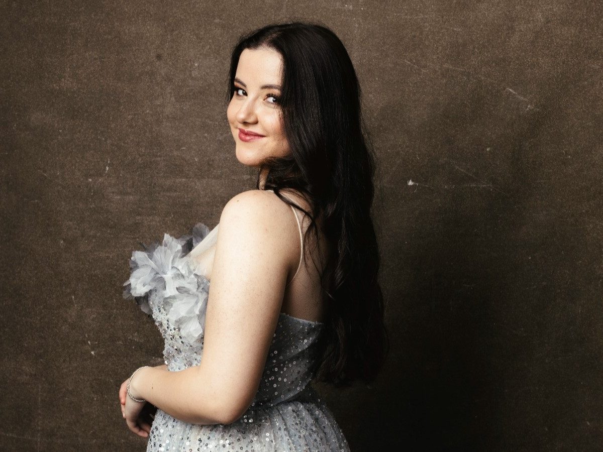Recital en León y gira de verano por la pianista  María Hanneman