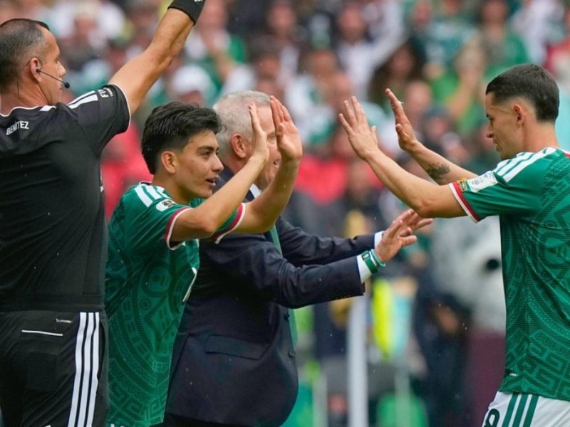 Javier Aguirre renueva a la Selección Mexicana, con nueve debutantes