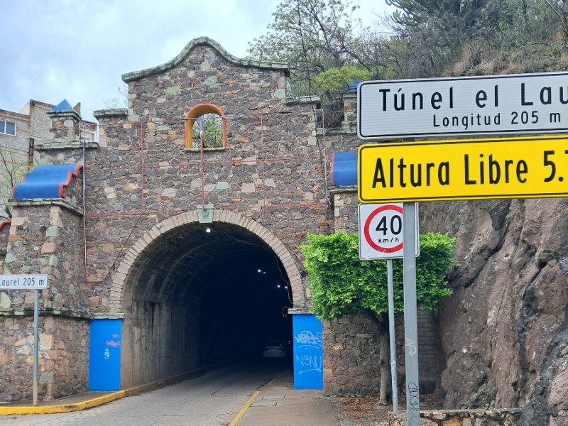 Ampliación del túnel del Laurel queda fuera de financiamiento con deuda estatal, ¿ya no se hará?