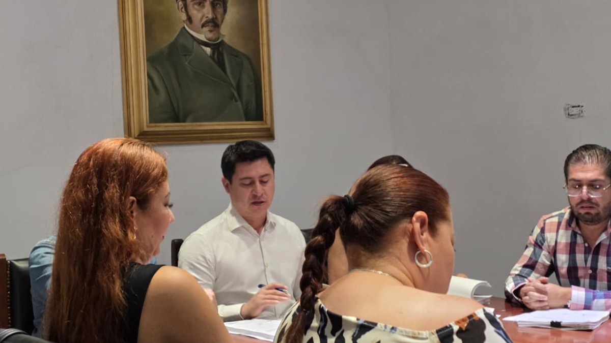Impulsa Manuel Doblado reforma a ley del notariado