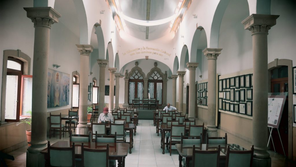 Biblioteca Antonio Torres Gómez 1