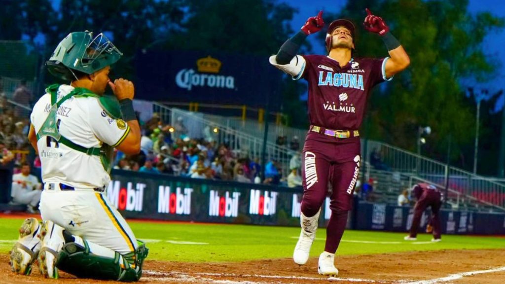 Los Algodoneros vencieron a los Bravos en el Domingo Santana. Bravos de León.