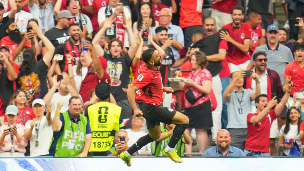 Mohamed Salah celebra en el Egipto Vs Nueva Zelanda. AP.