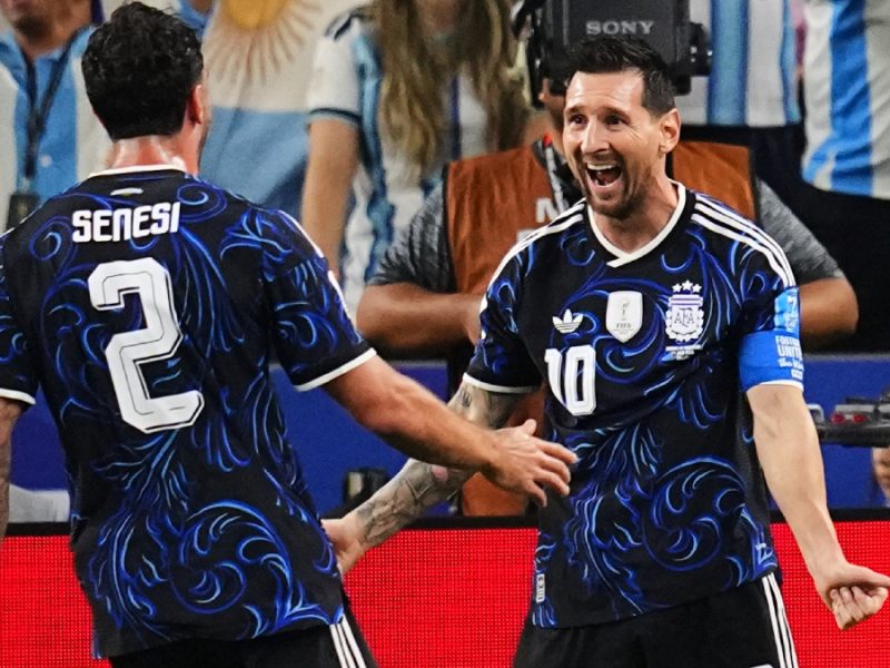 Messi marca su sexto gol y Argentina ya espera a Cabo Verde en dieciseisavos de final