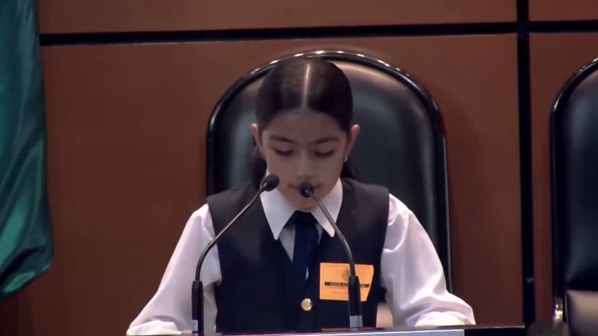 Niña alza la voz contra violencia en Sinaloa