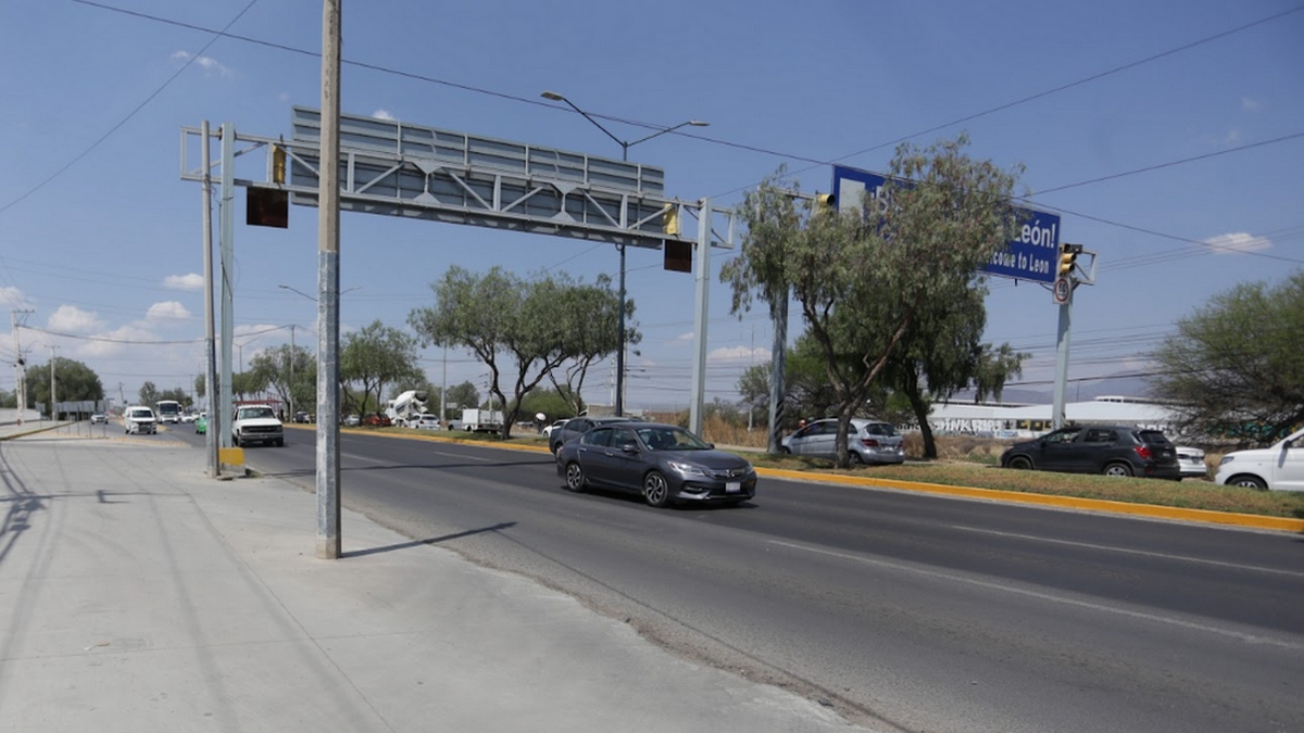 Puente del Bulevar Aeropuerto