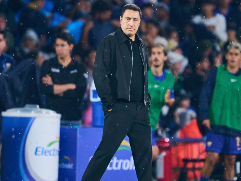 Pumas confirma salida de Efraín Juárez; Keylor Navas se despide del técnico