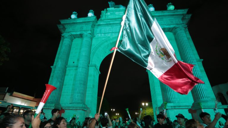 SelecciónMexicanaCalzada